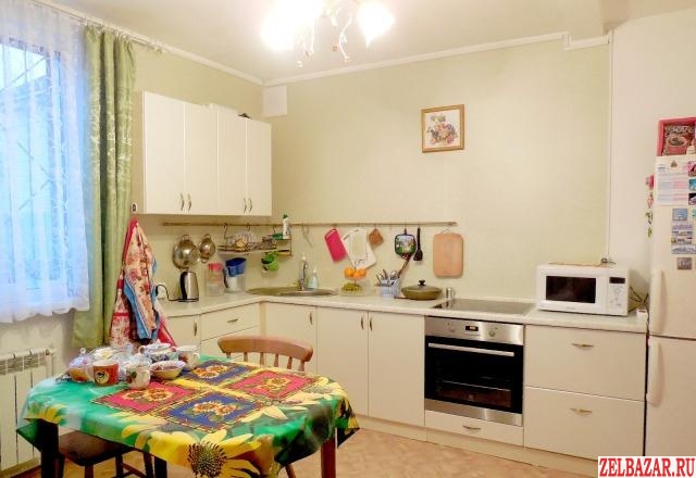 Продам дом 3-этажный дом 246 м² ( экспериментальные материалы )  на участке 8 со